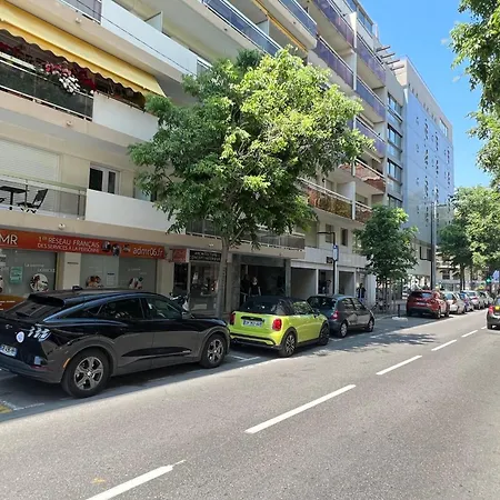 - 4 People - Parking - Terrace Apartamento